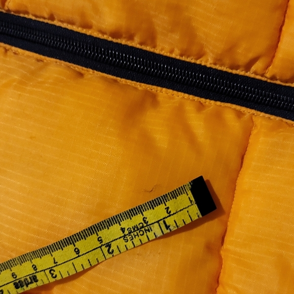 Men Like New Polar Gear reversible yellow & black Vest pocket is carrying bag LG - Picture 16 of 16